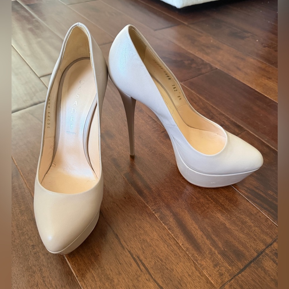 Casadei Leather Platform Pumps – Size 8.5 – Excellent Condition